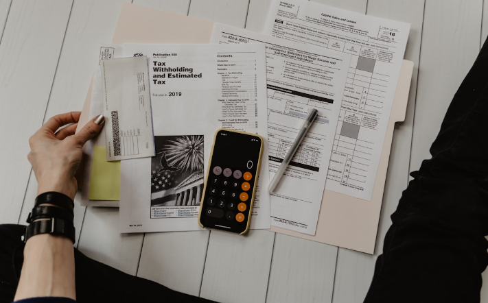 Investment growth and planning charts